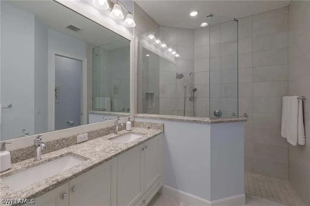5906 Haiti Drive Naples FL 34113