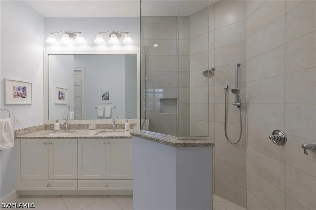 5906 Haiti Drive Naples FL 34113