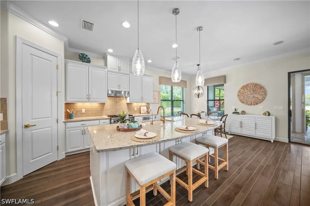 9111 Trivoli Terrace Naples FL 34119