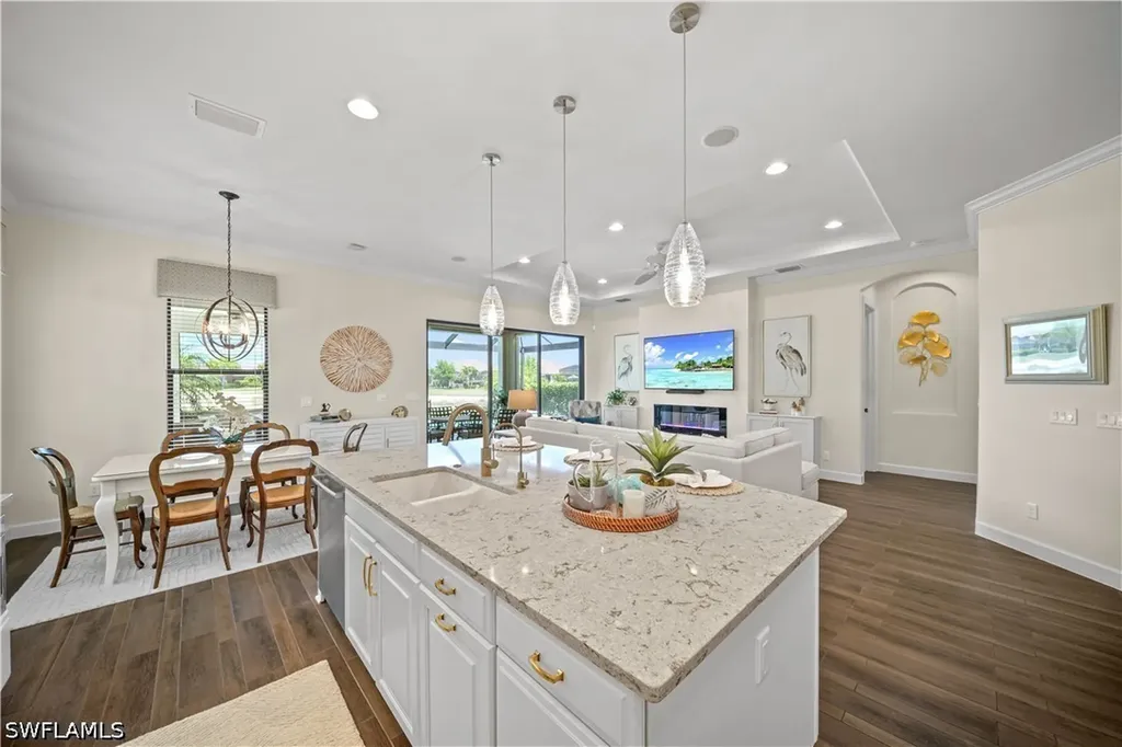 9111 Trivoli Terrace Naples FL 34119
