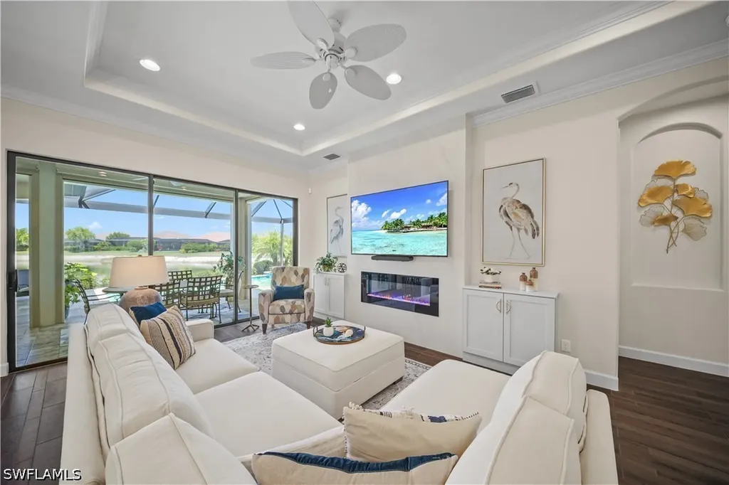 9111 Trivoli Terrace Naples FL 34119