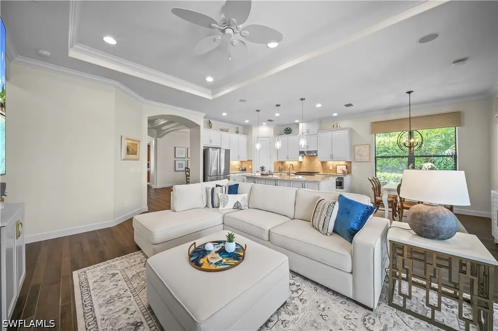 9111 Trivoli Terrace Naples FL 34119