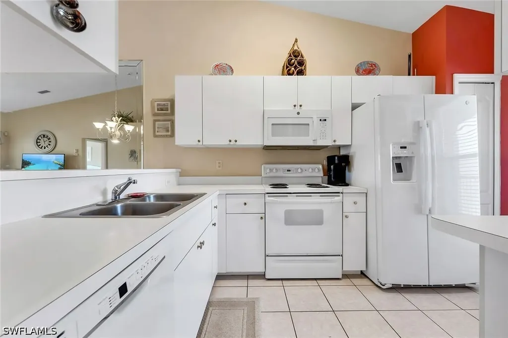 1366 Mainsail Drive Naples FL 34114