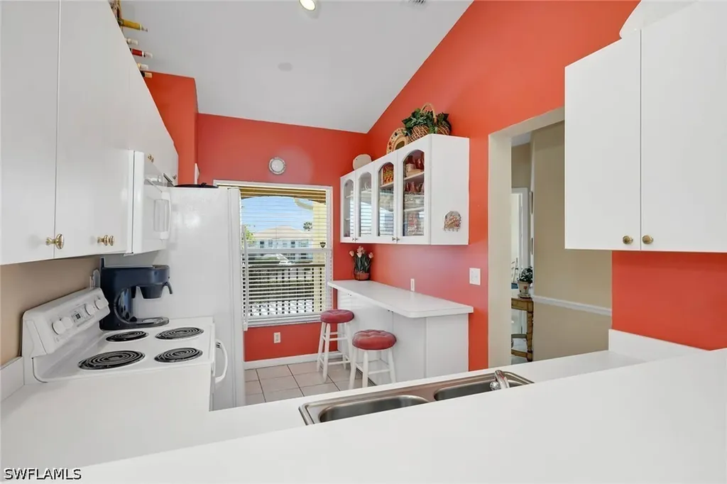 1366 Mainsail Drive Naples FL 34114