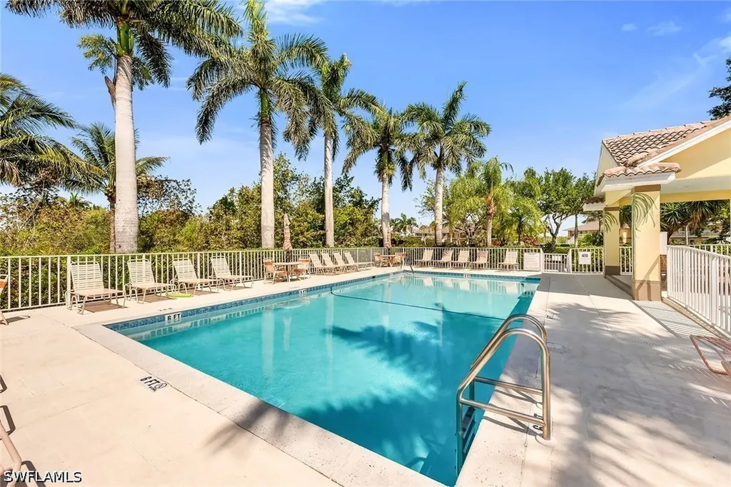 1366 Mainsail Drive Naples FL 34114