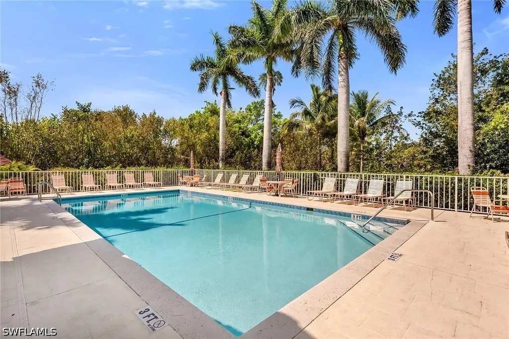 1366 Mainsail Drive Naples FL 34114