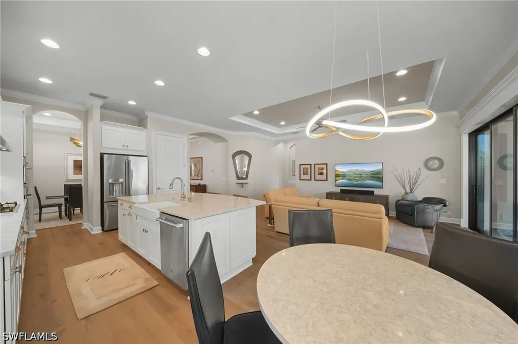 8735 Cavano Street E Naples FL 34119
