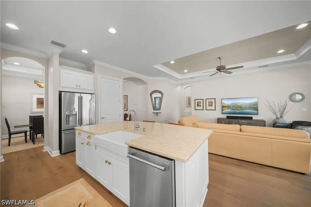 8735 Cavano Street E Naples FL 34119