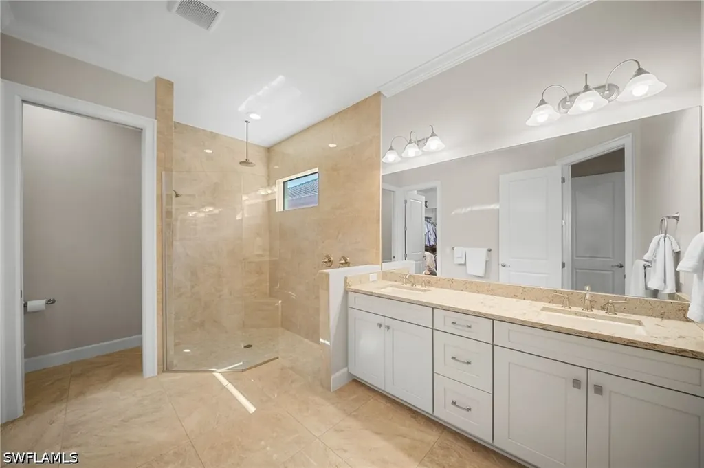 8735 Cavano Street E Naples FL 34119