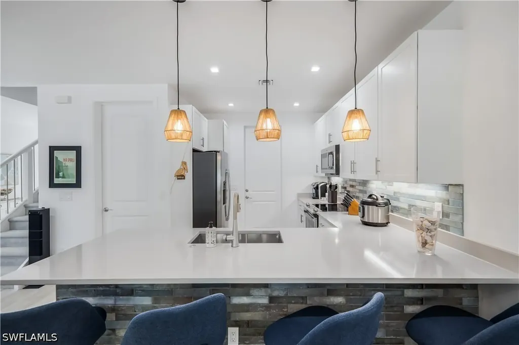 7550 Rockefeller Drive Naples FL 34119