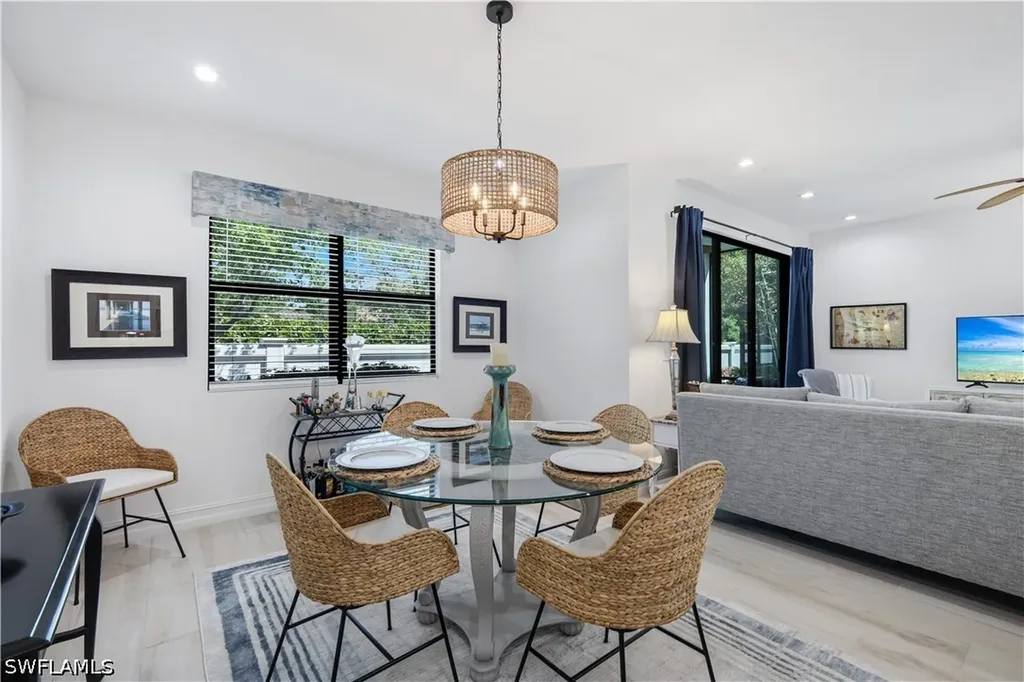 7550 Rockefeller Drive Naples FL 34119