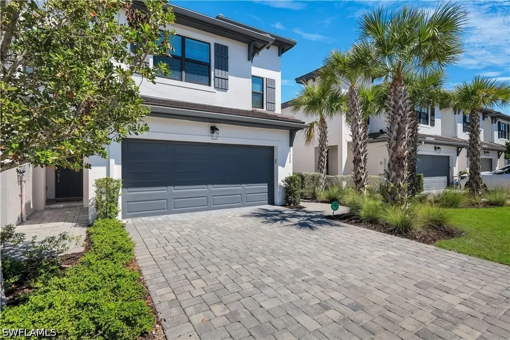 7550 Rockefeller Drive Naples FL 34119
