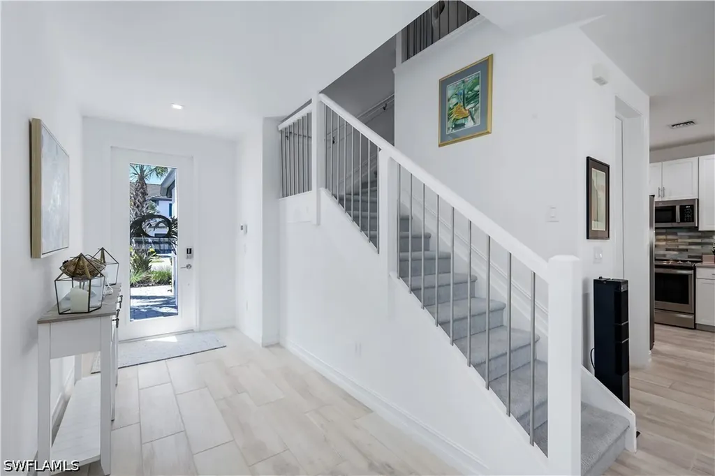 7550 Rockefeller Drive Naples FL 34119