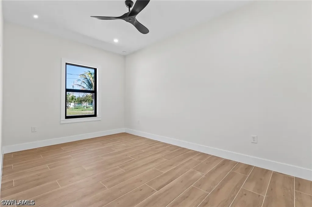 4623 SW 9th Avenue Cape Coral FL 33914