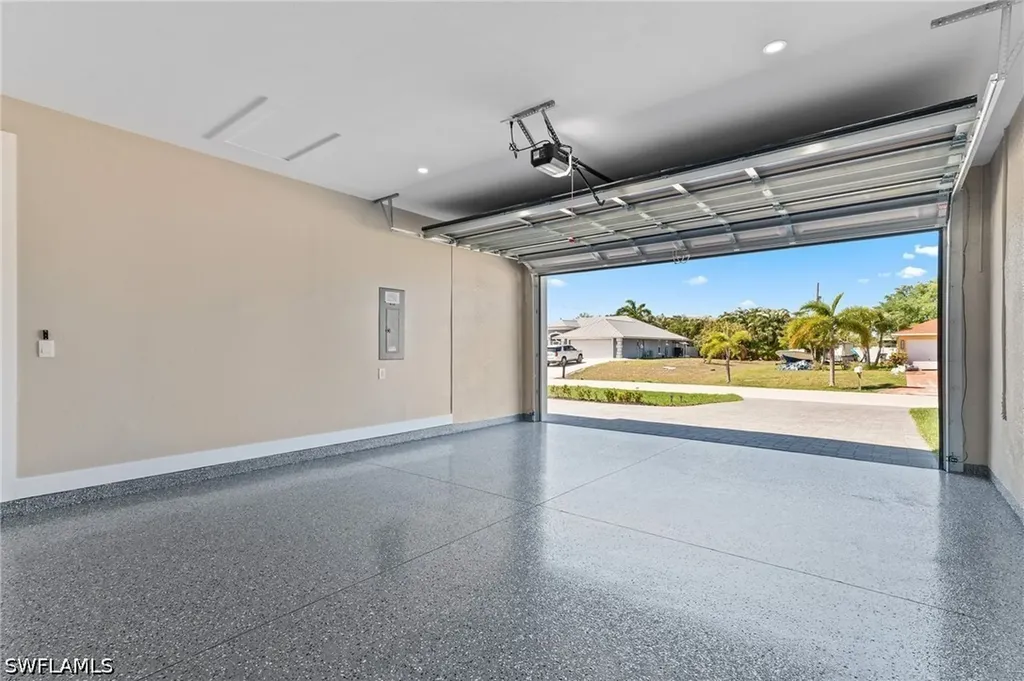4623 SW 9th Avenue Cape Coral FL 33914