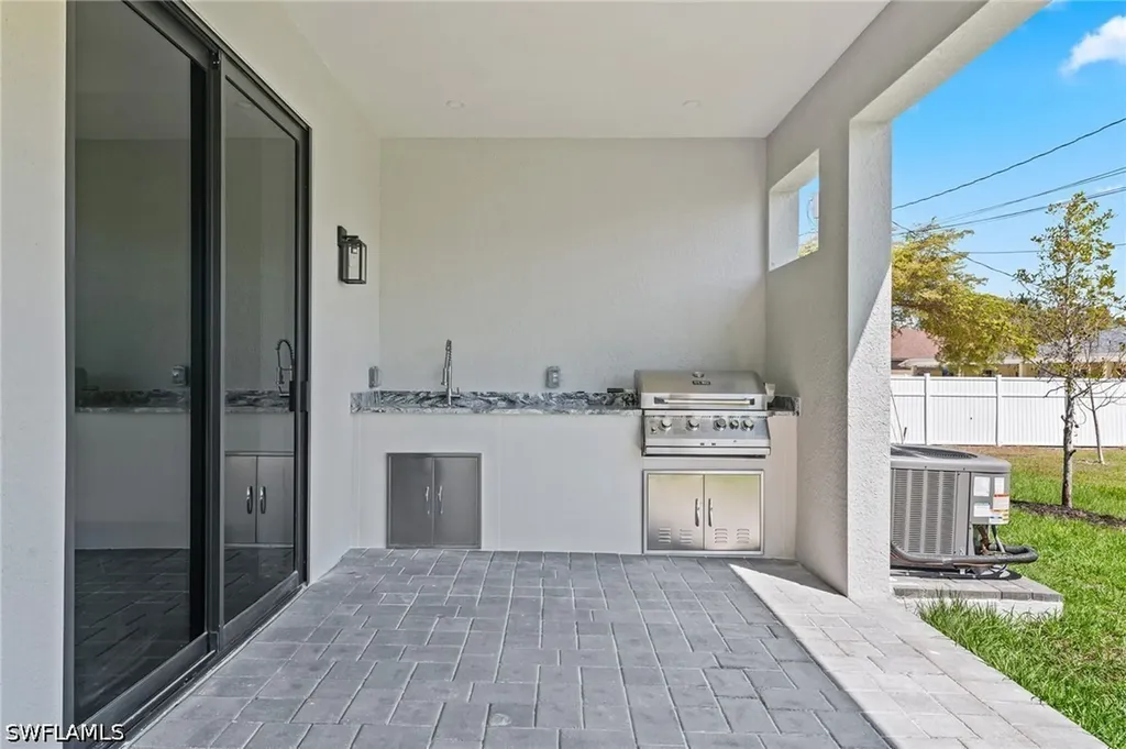 4623 SW 9th Avenue Cape Coral FL 33914