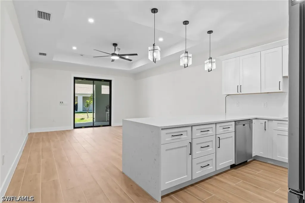 4623 SW 9th Avenue Cape Coral FL 33914