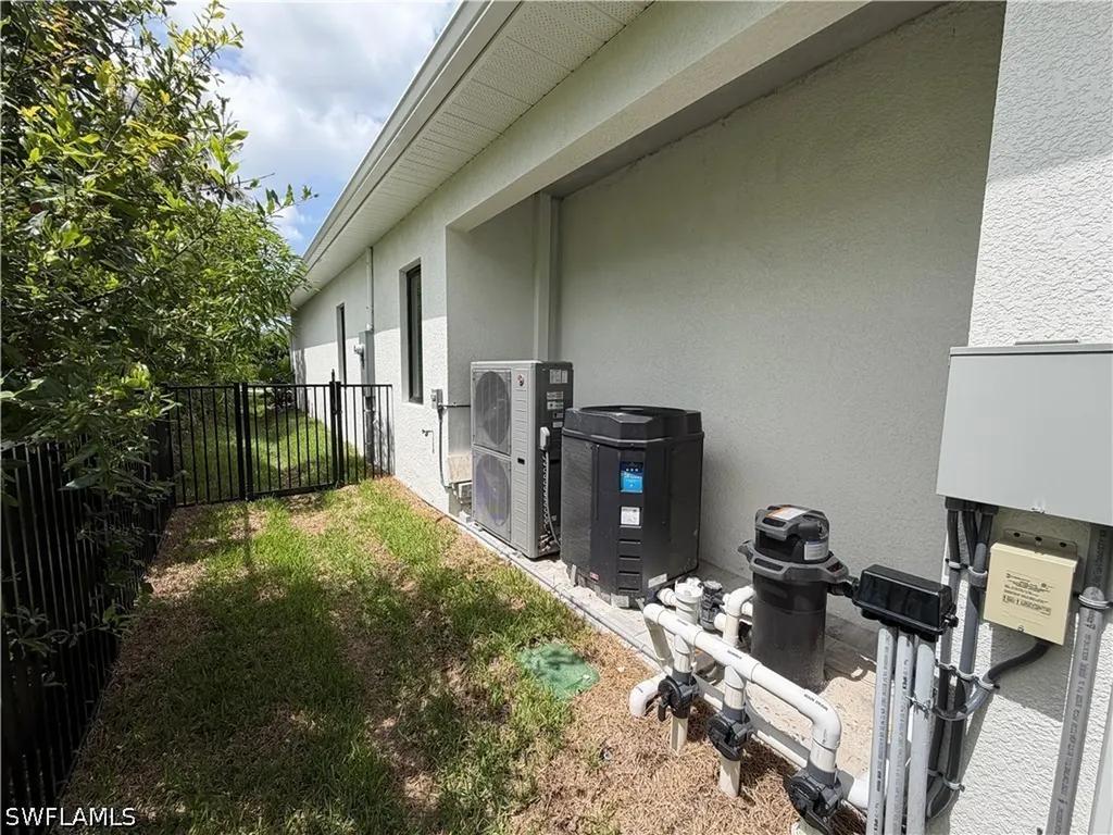 1257 22nd Avenue N Naples FL 34103