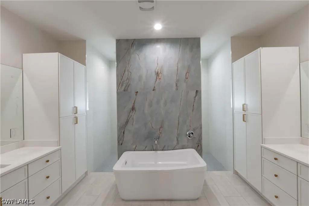 1257 22nd Avenue N Naples FL 34103