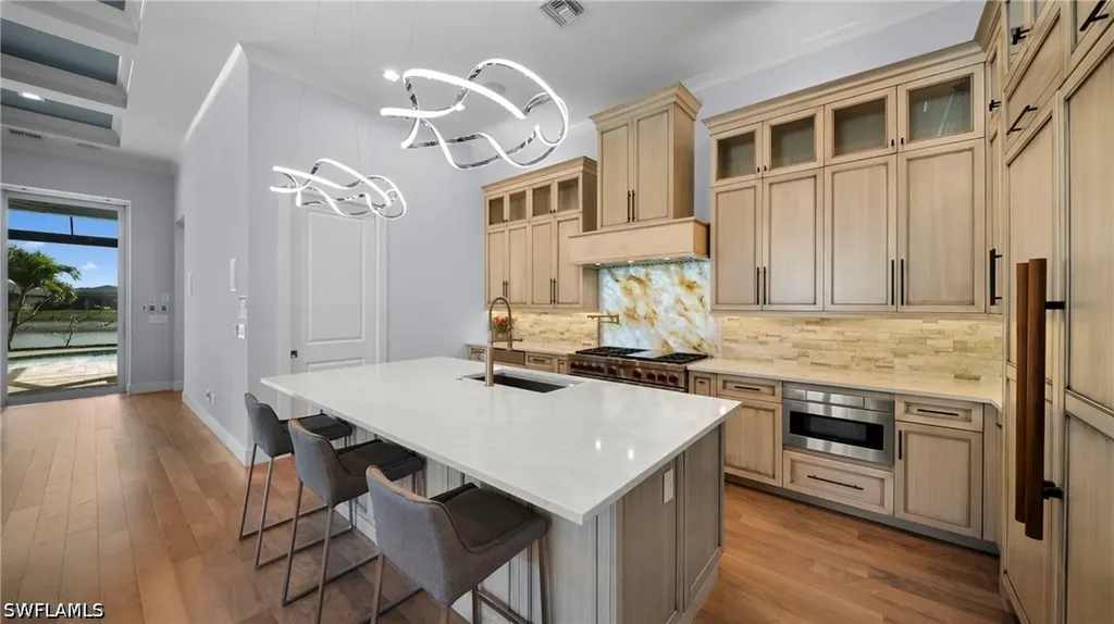 3721 Sapphire Cove Circle Naples FL 34114