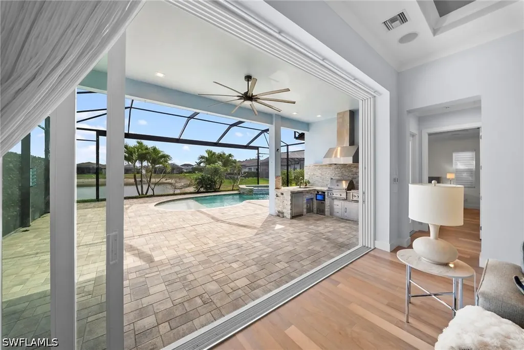 3721 Sapphire Cove Circle Naples FL 34114
