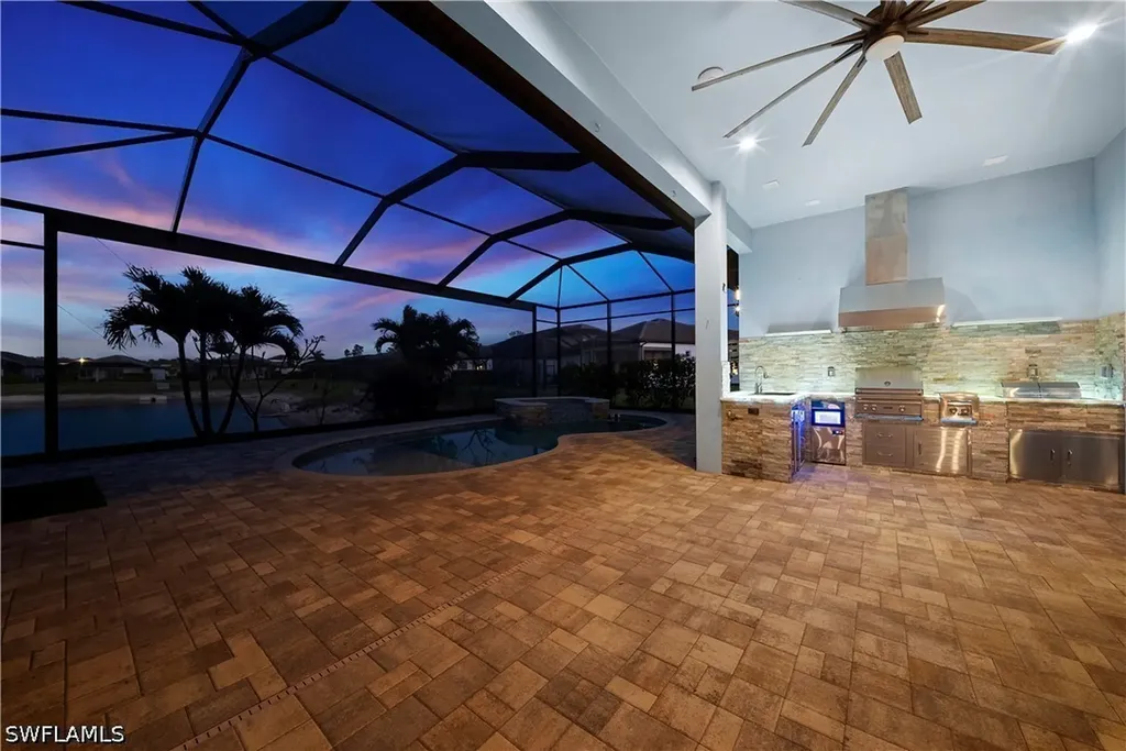 3721 Sapphire Cove Circle Naples FL 34114