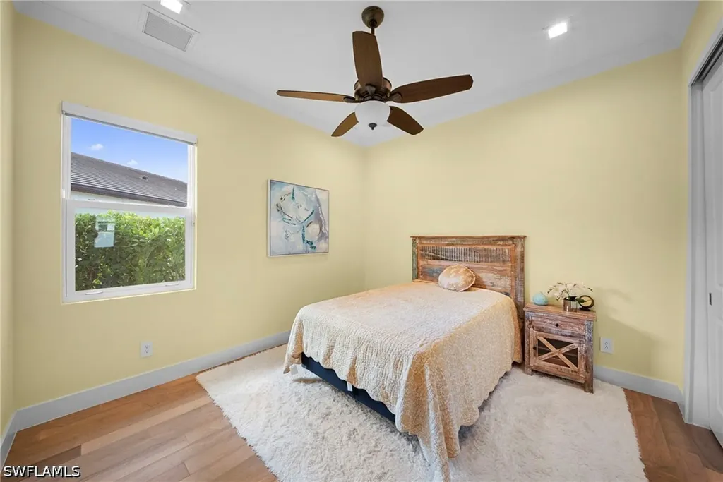 3721 Sapphire Cove Circle Naples FL 34114