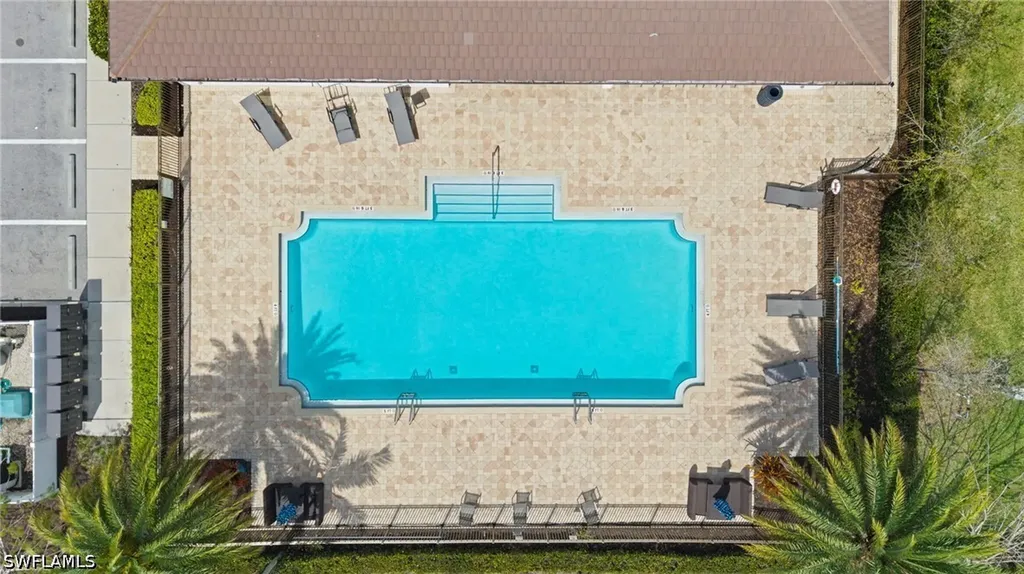 3721 Sapphire Cove Circle Naples FL 34114