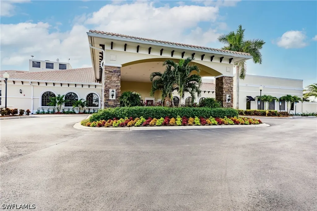 10345 Heritage Bay Boulevard Naples FL 34120