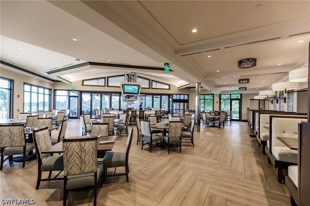 10345 Heritage Bay Boulevard Naples FL 34120