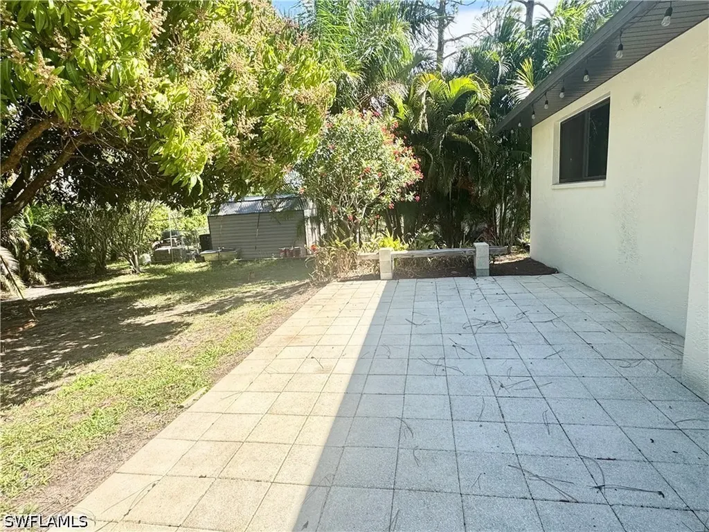 8137 Pelican Road Fort Myers FL 33967
