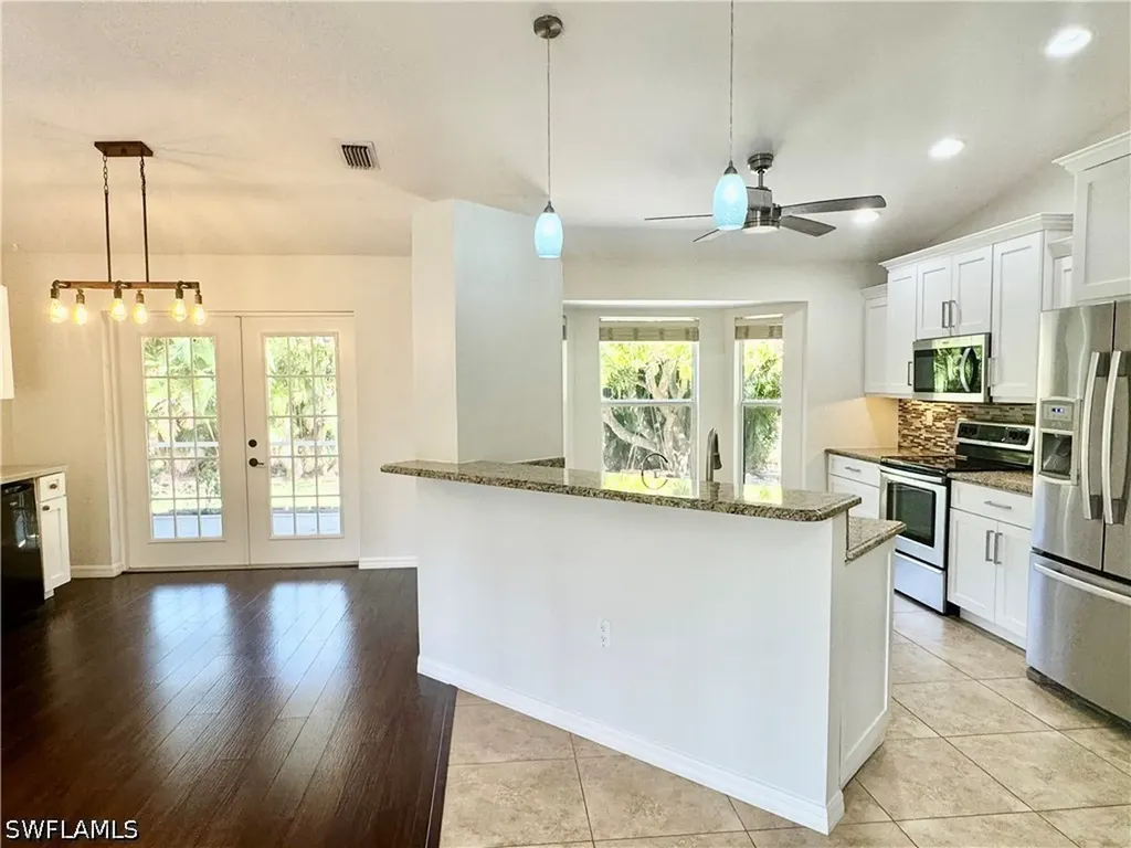 8137 Pelican Road Fort Myers FL 33967