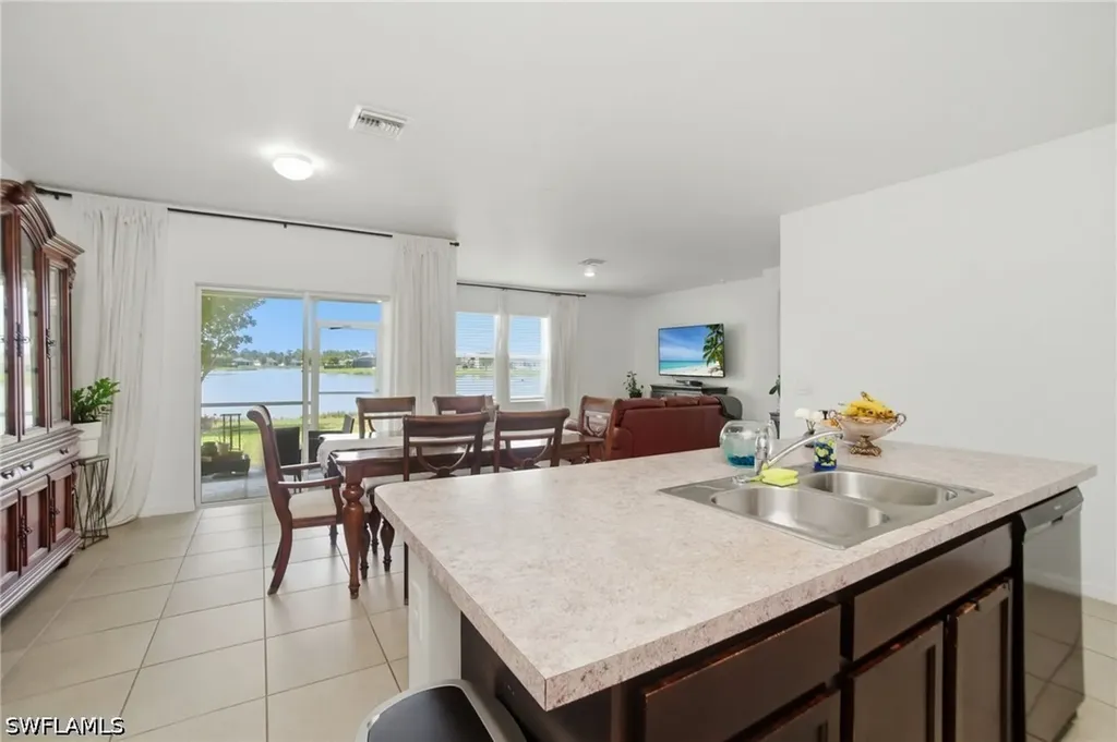 3422 Cancun Court Cape Coral FL 33909