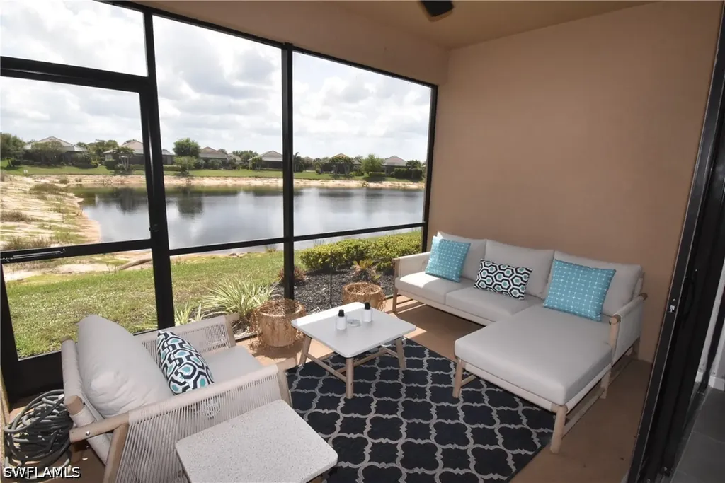 9440 Benvenuto Court Naples FL 34119