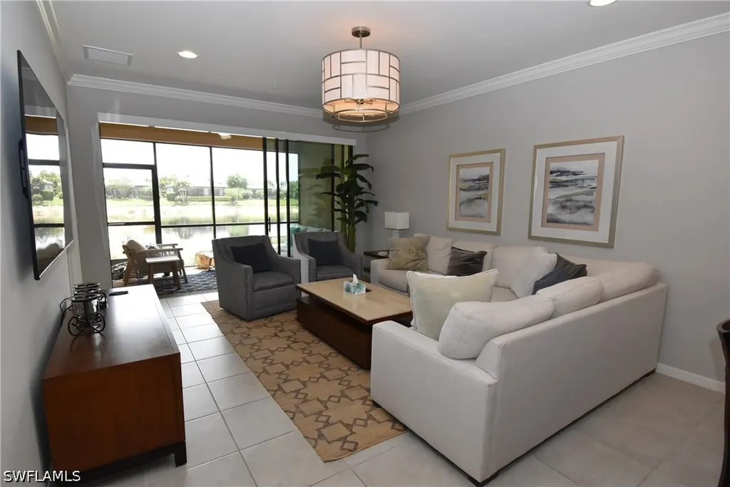 9440 Benvenuto Court Naples FL 34119