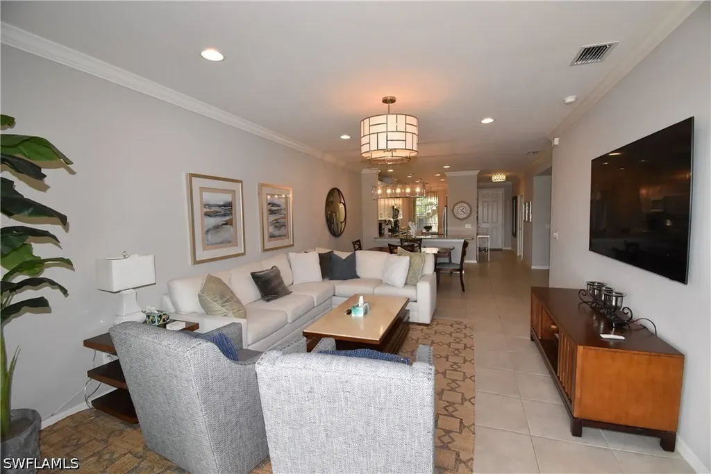 9440 Benvenuto Court Naples FL 34119