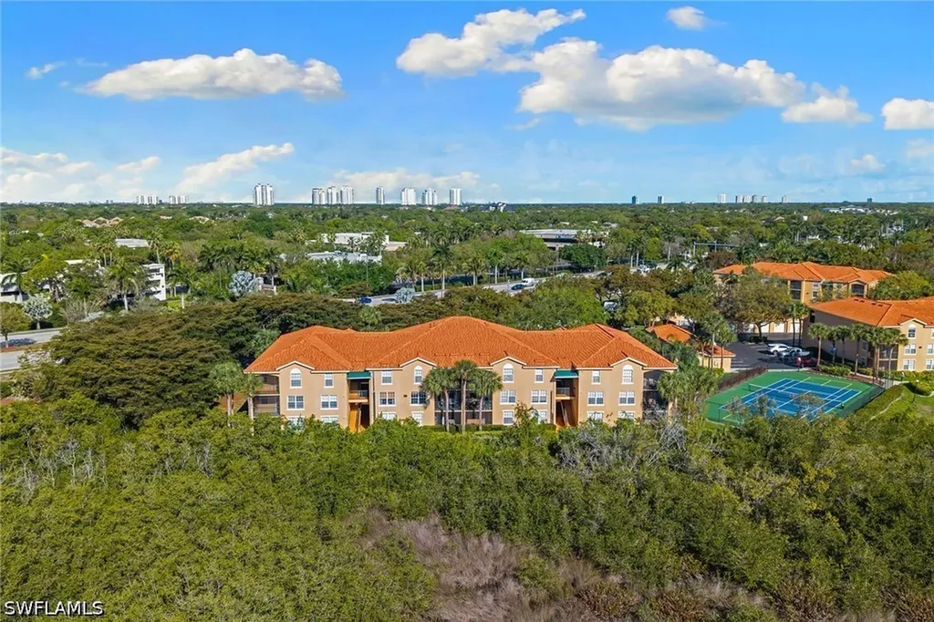 8635 River Homes Lane Bonita Springs FL 34135
