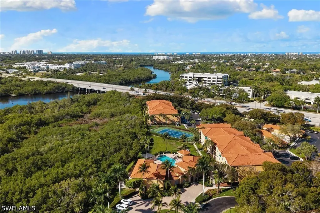 8635 River Homes Lane Bonita Springs FL 34135