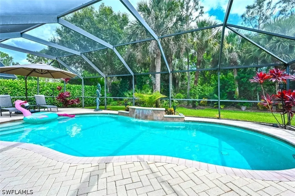 6453 Autumn Woods Boulevard Naples FL 34109