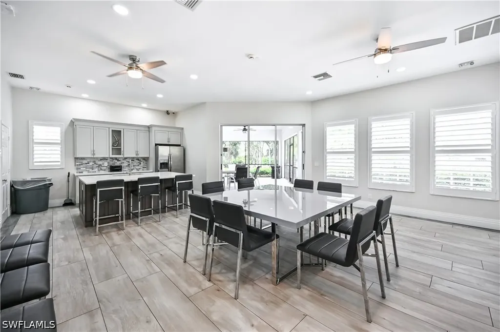 6453 Autumn Woods Boulevard Naples FL 34109