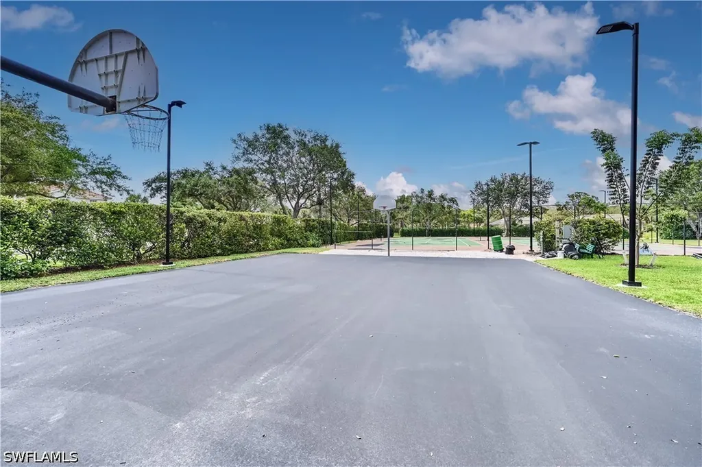 6453 Autumn Woods Boulevard Naples FL 34109