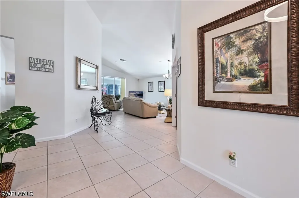 6453 Autumn Woods Boulevard Naples FL 34109