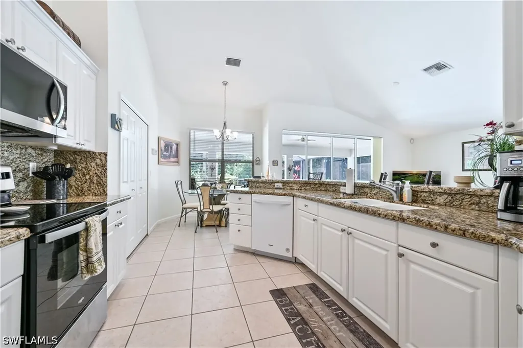 6453 Autumn Woods Boulevard Naples FL 34109