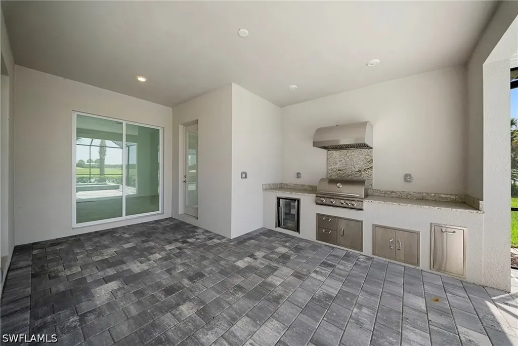 5508 Whistling Straights Court Ave Maria FL 34142