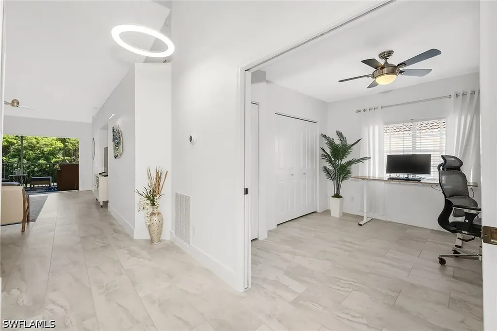 1747 Reuven Circle Naples FL 34112