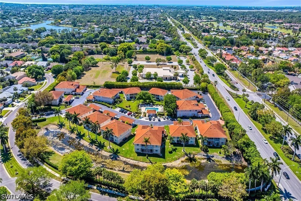 1747 Reuven Circle Naples FL 34112