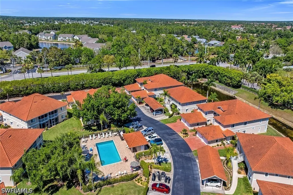 1747 Reuven Circle Naples FL 34112