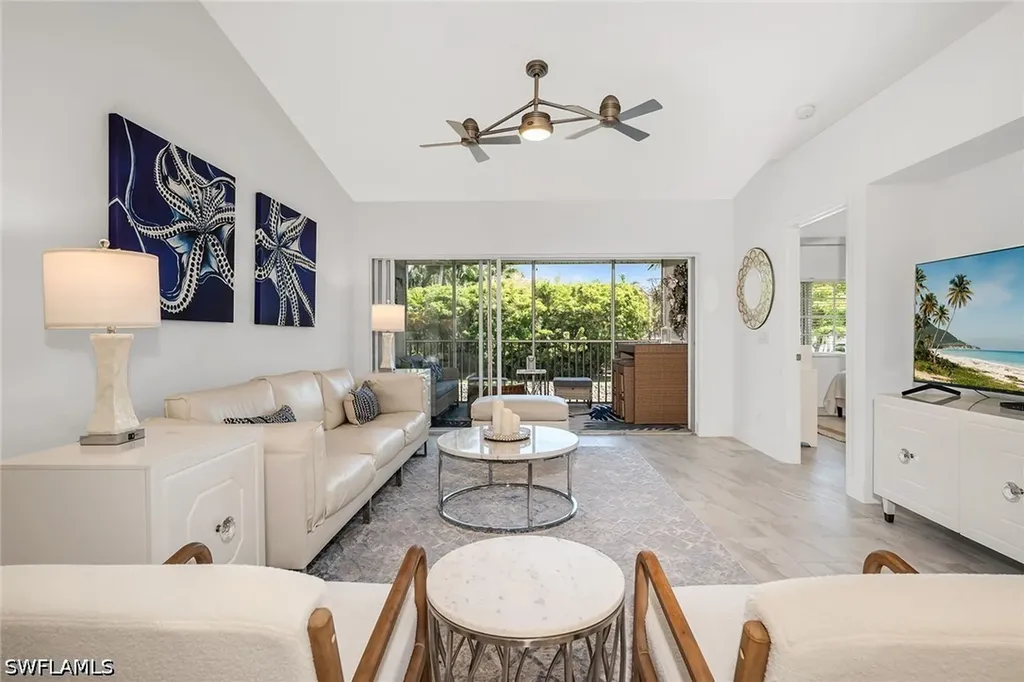 1747 Reuven Circle Naples FL 34112