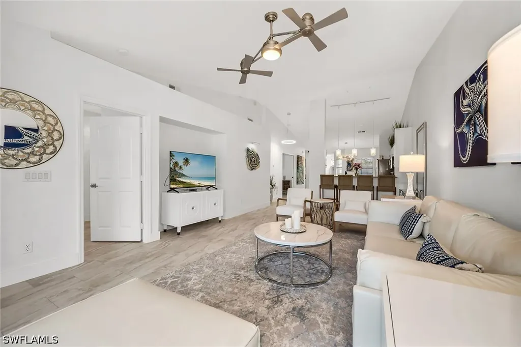 1747 Reuven Circle Naples FL 34112