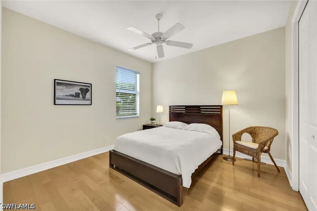 684 98th Avenue N Naples FL 34108